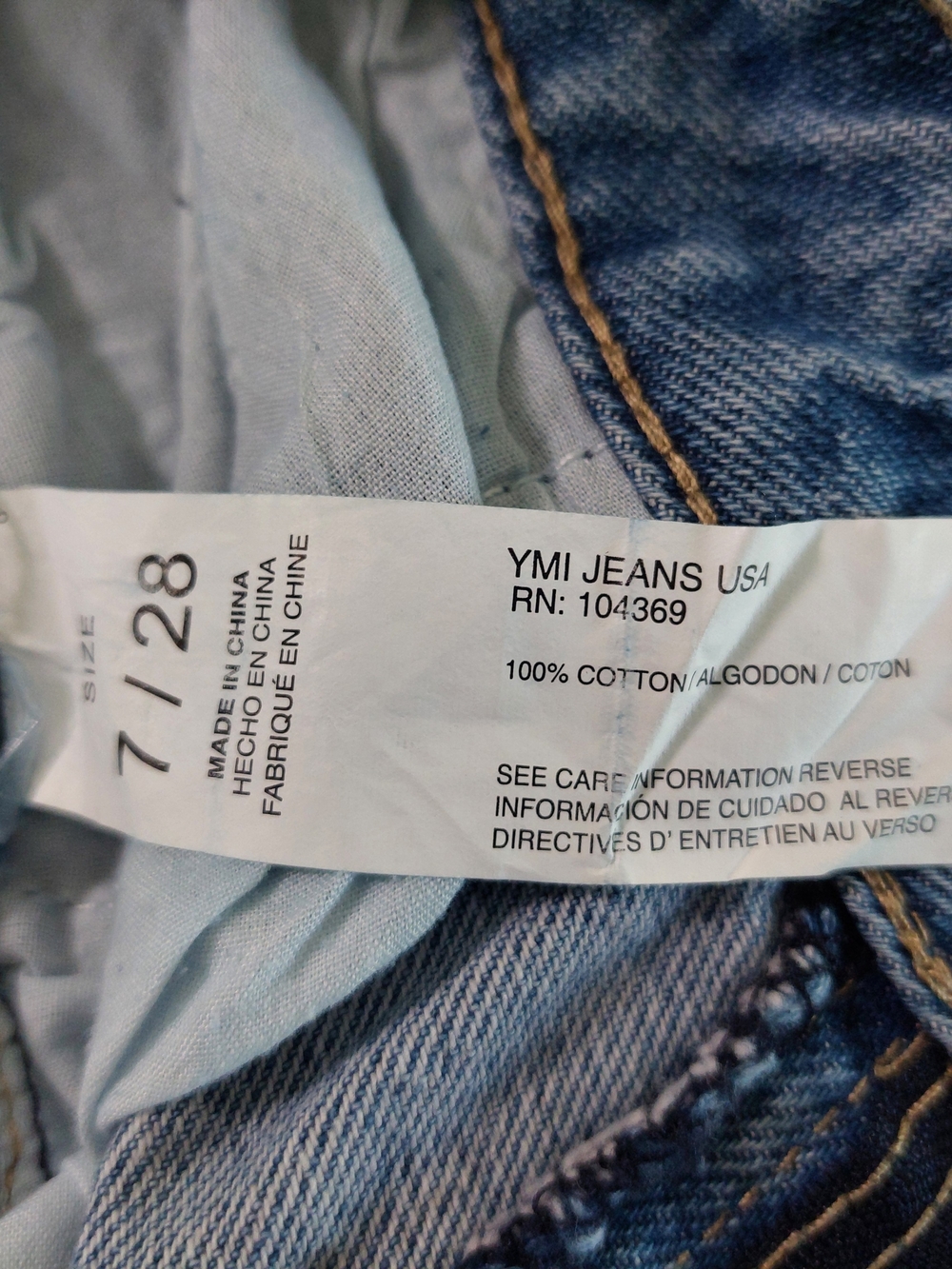 NWT YMI Studded Relaxed Wide Leg Jeans Medium Tint Size 7 28 High Rise Jeans - Picture 7 of 12